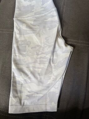 lululemon athletica White & Light Gray Camo Bike Shorts